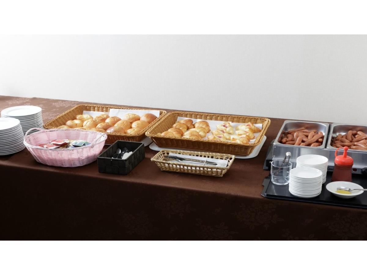 Center Hotel Narita 1 - Vacation Stay 43744V المظهر الخارجي الصورة